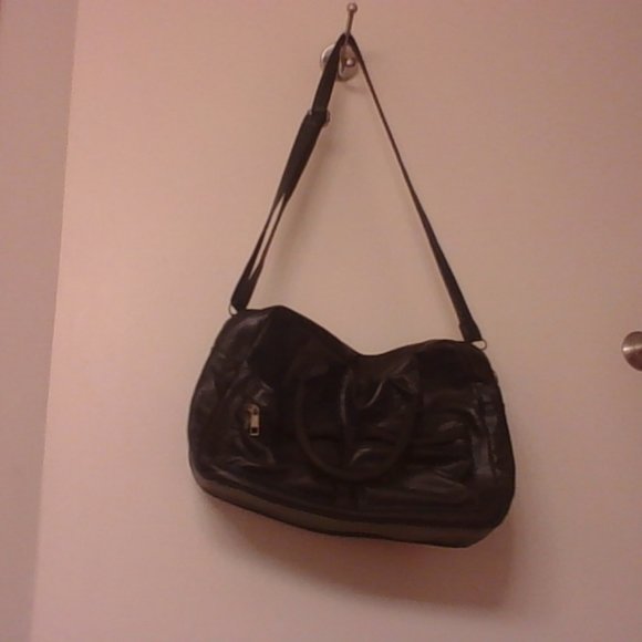 Black Purse - Picture 4 of 5
